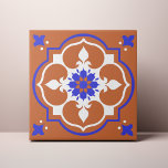 Carreau Elégante Terracotta et Fleur bleue Azulejo<br><div class="desc">Élever votre décor avec notre céramique Azulejo avec un superbe design floral bleu et blanc dressé contre un chaleureux arrière - plan en terre cuite. Cette combinaison intemporelle de couleurs et de motifs ajoute une élégance rustique à tout espace de vie, ce qui le rend parfait pour les cuisines, les...</div>