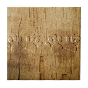 Carreau Empreinte de patte de chien en bois sculpté