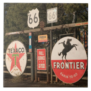 Carreau États-Unis, Arizona, Sedona : enseignes publicitai