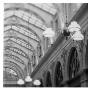 Carreau Europe, France, Paris. Intérieur, Galerie