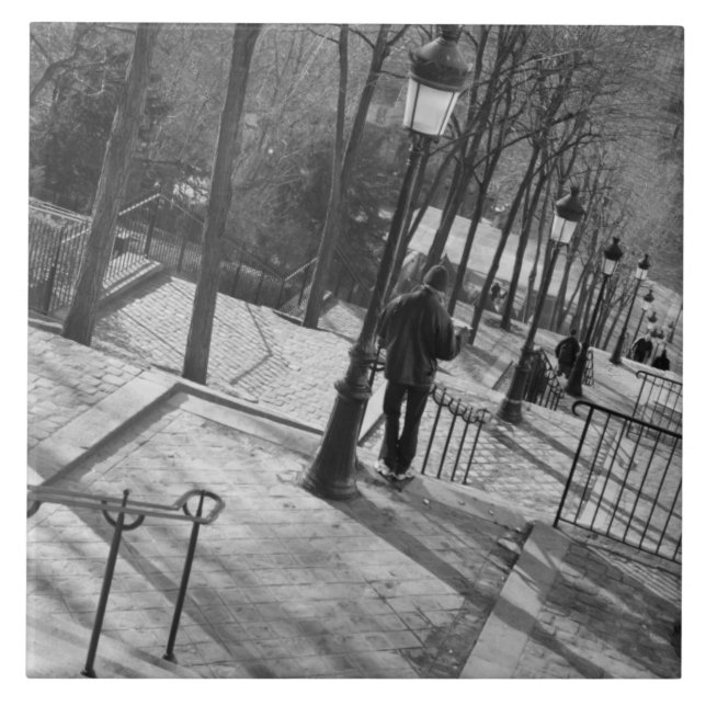 Carreau Europe, France, Paris, Montmartre : Le matin (Devant)