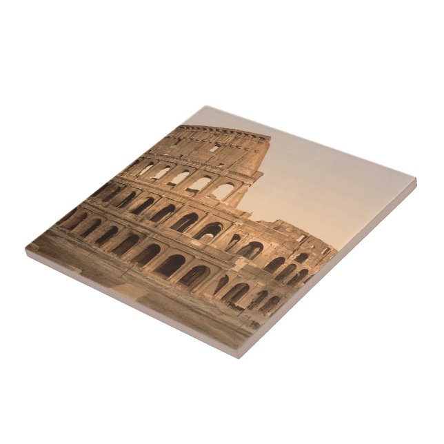 Carreau Extérieur du Colosseum, Rome, Italie (Côté)