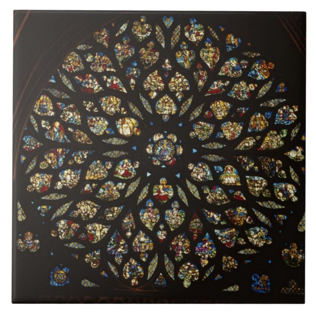 Carreau Fenêtre rose au-dessus de la porte occidentale, (Devant)