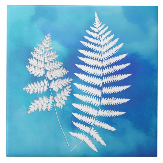 Carreau Fern Frond, Blanc sur bleu Arrière - plan Aquarell (Devant)