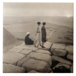 Carreau Flapper Girls Sunrise Khufu Pyramid, Égypte 1920