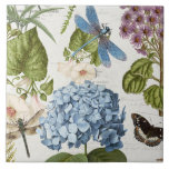 Carreau Fleur de libellule botanique Jardin Floral Vintage<br><div class="desc">#5 de 5 images de tuiles de coordination. La libellule bleue profonde vole le spectacle dans ce collage avec la fleur d'hydrangée bleu botanique, papillon, damelfly, la gloire du matin et écriture manuscrite éphémère et images de publicité antique sur une crème douce, ivoire texturé arrière - plan. Collage créé et...</div>