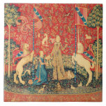 Carreau Fleurs d'Imaginaires, Animaux<br><div class="desc">Tapisserie ancienne tissée à Bruxelles vers 1500.Fleurs tourbillons verts fleuris avec une princesse et licorne</div>
