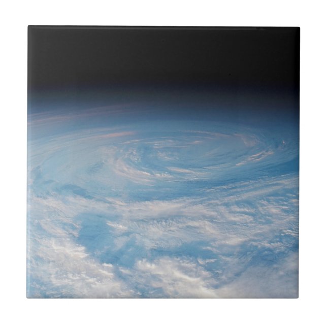 Carreau Formation De Nuages Circulaires Sur L'Océan Pacifi (Devant)