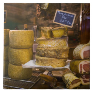 Carreau France, Corse. Fromages locaux et charcuterie