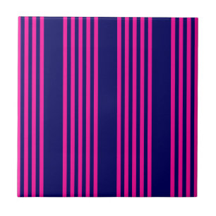 Carreau Fuchsia et bleu marine cinq bandes motif