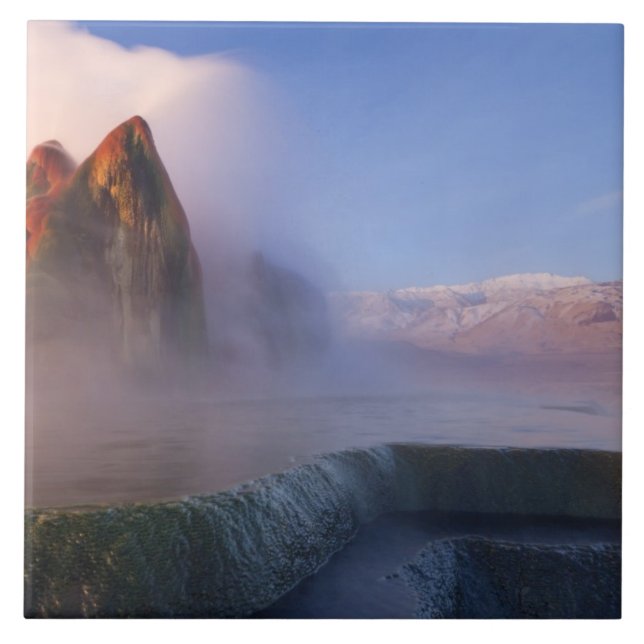 Carreau Geyser de Fly avec la chaîne de Granite enneigée (Devant)