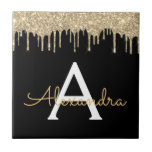 Carreau Gold Black Parties scintillant de luxe Glam Monogr<br><div class="desc">Parties scintillant à étincelle en or et noir Nom du monogramme et carreaux en céramique initiale. Cela rend le cadeau parfait pour 16 ans,  mariage,  douche nuptiale,  anniversaire,  baby shower ou bachelorette pour quelqu'un qui aime le luxe glam et les styles chic.</div>