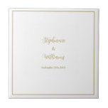 Carreau Gold White Elegant Nom simple Mariage Cadeau Favor<br><div class="desc">Conçu avec des modèles texte pour les noms et la date que vous pouvez customiser!</div>