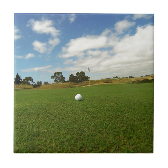 Carreau Golf Ball Sur Le Vert, (Devant)
