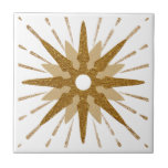 Carreau Gras Gold & White Starburst<br><div class="desc">Carrelage moderne avec une grande starburst en or rétro et audacieuse servant de point focal, complété par des éléments de design starburst moderne. Design céleste moderne et audacieux dans une palette de couleurs dorées et blanches. Une conception d'une collection de coordination. Conçu comme un modèle, créez votre propre conception personnalisée...</div>