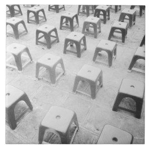 Carreau Hanoï Vietnam, des outils en plastique au temple 