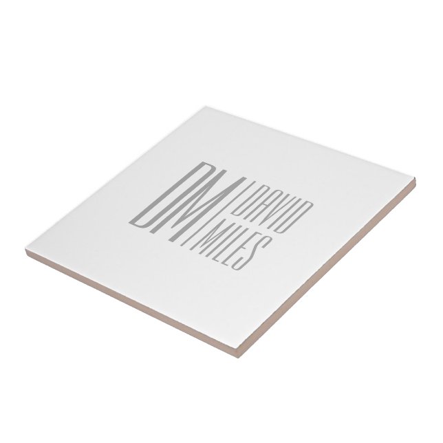 Carreau Initiales et logo de nom gris minimal et moderne é (Côté)