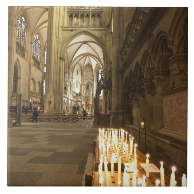 Carreau Intérieur de la cathédrale Saint-Pierre de Ratisbo (Devant)