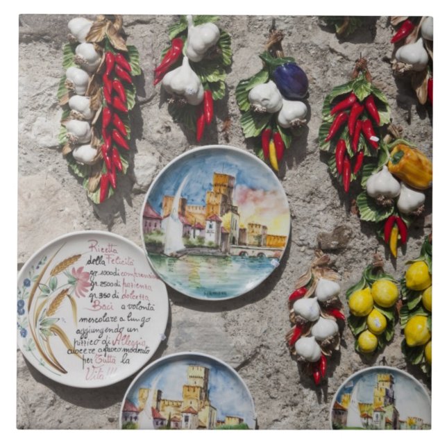 Carreau Italie, province de Brescia, Sirmione. Les Souveni (Devant)