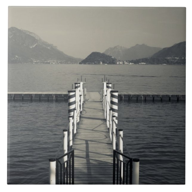 Carreau Italie, province de Côme, Tremezzo. Jetée du lac. (Devant)