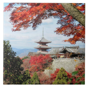 Carreau Japon, Kyoto. Temple Kiyomizu en couleur d'automne