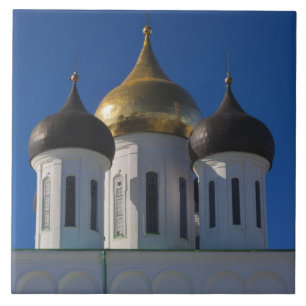 Carreau Kremlin de Pskov et cathédrale de la Trinité