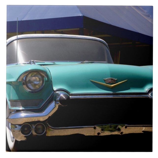 Carreau La Cadillac décapotable verte d'Elvis Presley à (Devant)