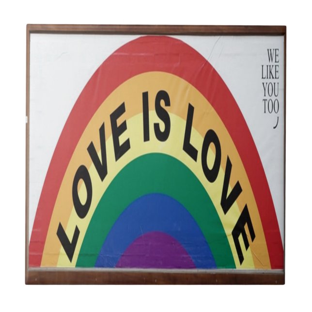 Carreau L'amour est l'amour Arc-en-ciel (Devant)