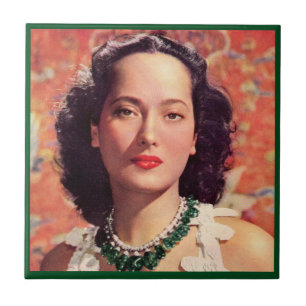Carreau le beau Merle Oberon