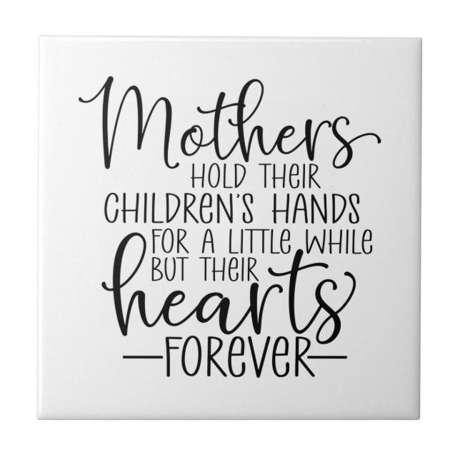 Carreau Les mères tiennent la main de leurs enfants pendan (Devant)