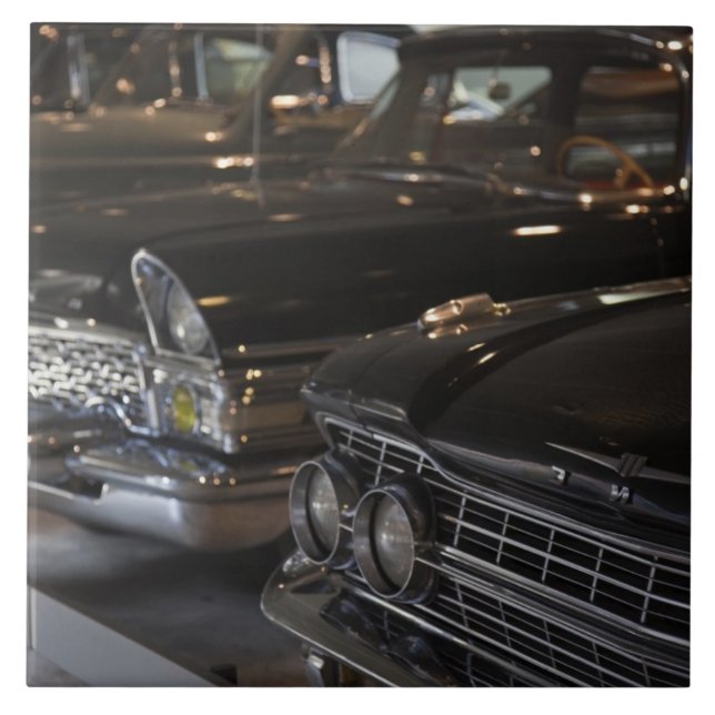 Carreau Lettonie, Riga, Musée automobile de Riga, voitures (Devant)