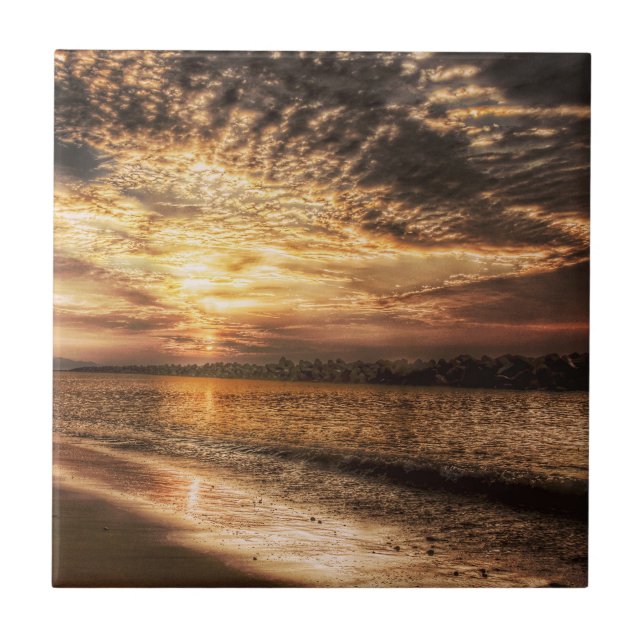 Carreau Lever de soleil époustouflant sur la plage (Devant)