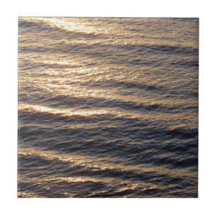 Carreau Lever de soleil sur les eaux de l'océan apaisant l