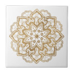 Carreau Luxueuse Faux Gold Parties scintillant Boho Mandal<br><div class="desc">Magnifique Boho Bohemian Faux Gold Parties scintillant Mandala sur un carrelage en céramique arrière - plan blanc. Veuillez noter que la parties scintillant et l'or sont des couleurs plates,  donc il s'agit d'impression couleur jaune et marron,  pas une feuille ou une parties scintillant d'or réelle.</div>