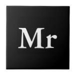 Carreau M. et Mme. | élégant couple moderne assorti<br><div class="desc">"M. et Mme" Cadeau de couple assorti au design moderne élégant noir et blanc. Idéal pour ・ amoureux/couple ・ nouvel ・ anniversaire de mariage ・ Saint Valentin Cliquez sur le bouton customiser pour personnaliser le design en choisissant la couleur arrière - plan que vous aimez et même ajouter votre propre...</div>