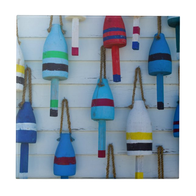 Carreau Maine, Stonington, bouées décoratives de homards (Devant)