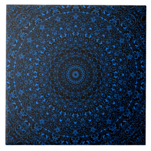 Carreau Mandala bleu azur avec symétrie hypnotique