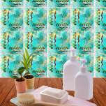 Carreau Maya Turquoise & Golden Misty Sky<br><div class="desc">Ce design aéré et lumineux célèbre la culture maya de la péninsule du Yucatan. Elle montre une sculpture de guerrier maya, regardant l'horizon. Son superbe fond de fond turquoise et doré évoque les Caraïbes mexicaines indigènes. L'art mexicain ethnique à son meilleur. L'ensemble est recouvert d'un voile transparent, aux points dorés...</div>