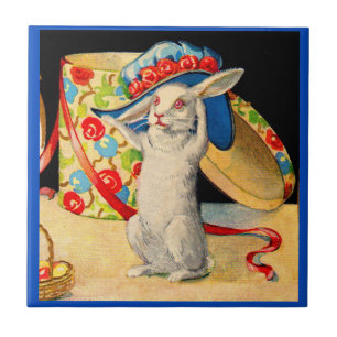Carreau mignon petit lapin blanc portant grand casquette