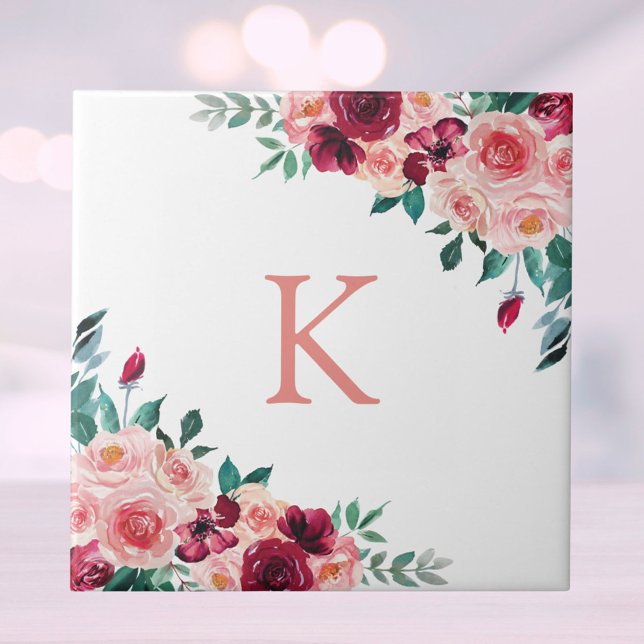 Carreau Monogramme Aquarelle Boho Rose Floral Rose Bourgog (Close up)