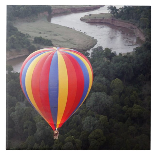 Carreau Montgolfière au-dessus de la rivière Mara (Devant)