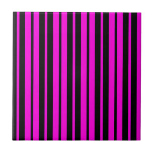Carreau Motif de bandes verticales violettes noires