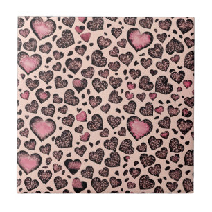 Carreau Motif de cœur de léopard rose sur fond rose pâle
