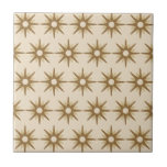 Carreau Motif de démarrage Gold du milieu du siècle<br><div class="desc">Design moderne du milieu du siècle avec motif vintage d'étoiles rétro en or sur un arrière - plan beige. Design moderne simple et propre. Créez votre propre motif personnalisé en téléchargeant une nouvelle image, ou utilisez le bouton "contacter ce concepteur" pour obtenir de l'aide. Pour créer votre propre design à...</div>