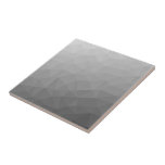 Carreau Motif de maillage géométrique gris<br><div class="desc">Gray Gradient Mesh géométrique Motif cadeaux uniques pour lui. Elégant et cool maillage géométrique Triangle avec dégradé noir blanc gris. , gris, gris, dégradé, maillage, triangle, triangles, géométrie, géométrie, motif, cool, , noir, blanc</div>