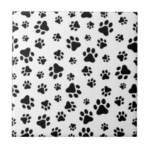 Motif des pattes, pattes de chien, noir et blanc