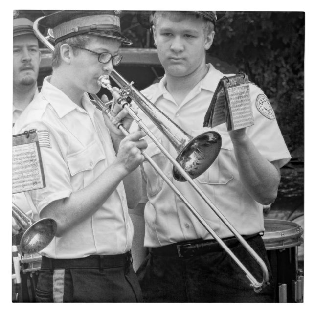 Carreau Musique - Trombone - Une main secourable (Devant)