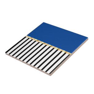 Carreau Noir Et Blanc Avec Un Pop De Carrelage Bleu En Cér