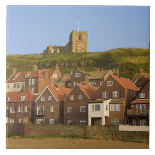 Carreau Nouveau logement et église St Margarets, Whitby,