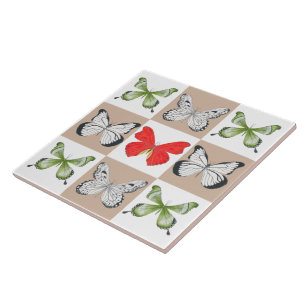 Carreau Papillons sur une Carrelage en céramique (C)